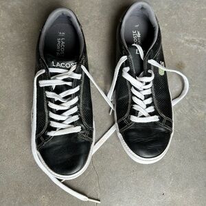 Men’s Lacoste Black and White Sneakers size 9.5